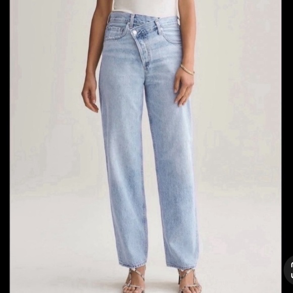 Agolde denim criss cross jeans size 24 but fits bigger. Only worn once - Picture 2 of 5